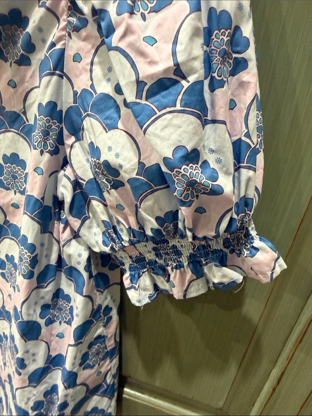 entro Blue & Pink Floral Puff-Sleeve Blouse - Picture 3 of 6